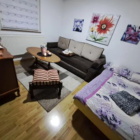 Lejlighed Apartman Kaan